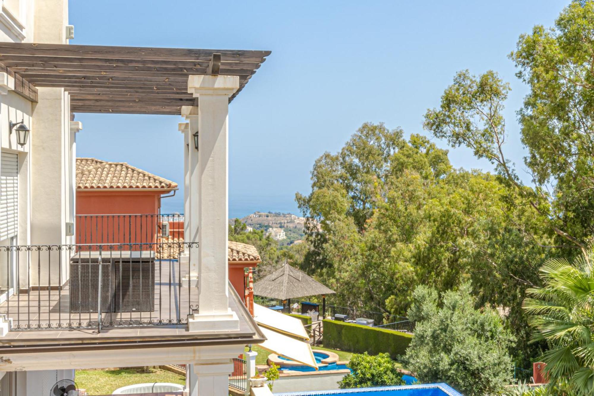 Luxury Villa Alhambra Close To Sea And Centre Benalmádena Buitenkant foto